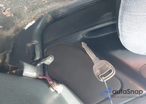 2002 GMC Sierra 1500 Sle z USA, uszkodzony, nr VIN 1GTEC14V02Z189806